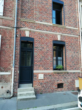 CHEZ VIRGINIE